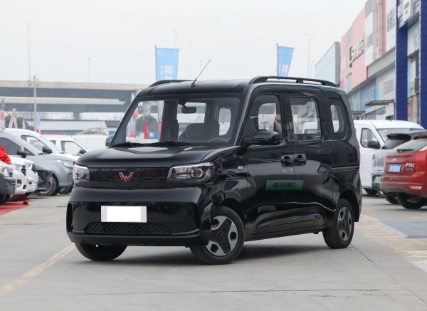 实盘股票交易配资 纯电版“北斗星”亮相，或5万起配双侧滑门，续航超300公里